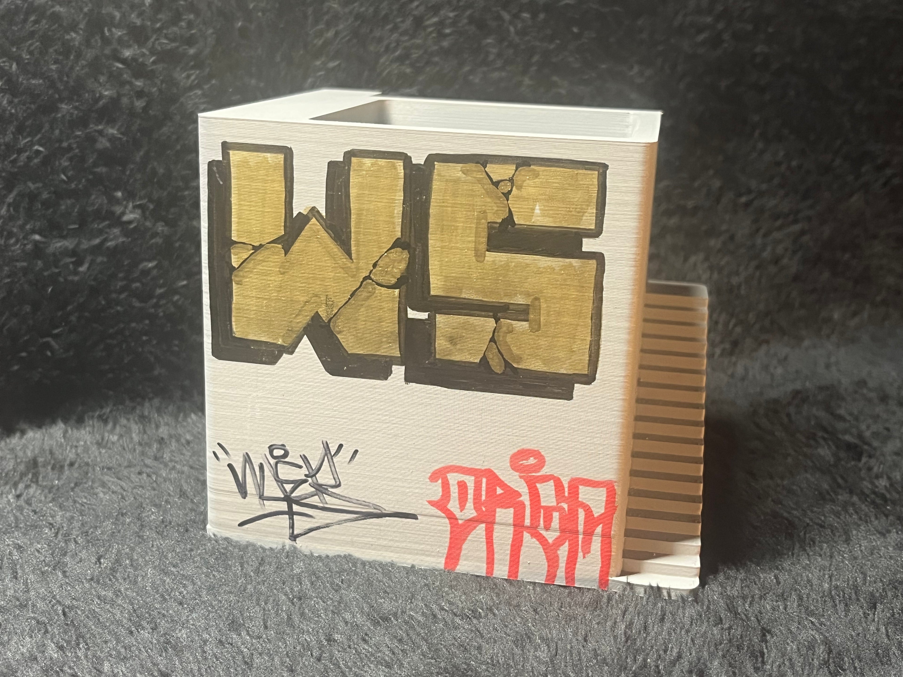 Graffiti Pen Holder (Hand-Painted) by Matt “Ekwa” Stick